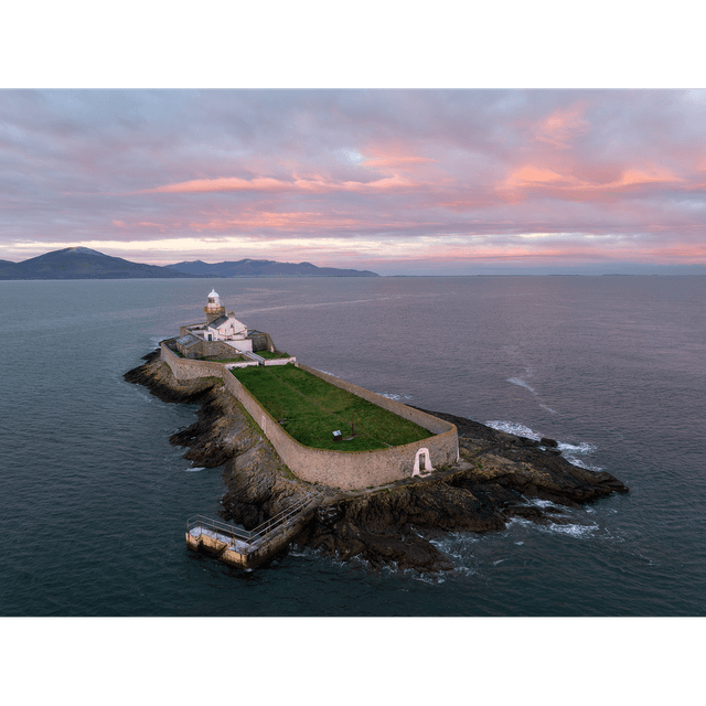 Fenit Lighthouse - Tralee