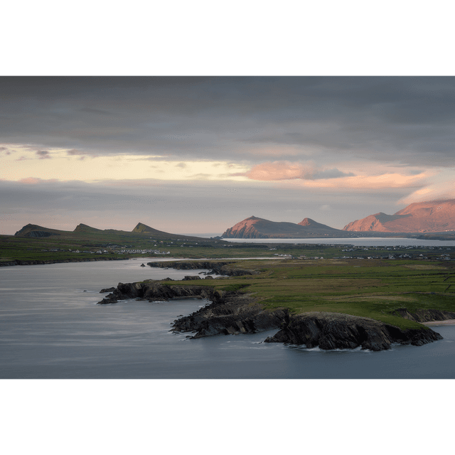 An Triúr Deirféar - Three Sisters - Clogher