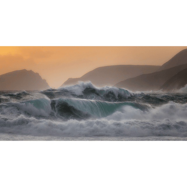 Coumeenoole Beach